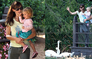Jennifer & Violet's Swan Sighting