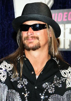 Sugar Bits - Kid Rock Gets A Police Citation