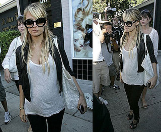Nicole Takes Her Photographers Shopping