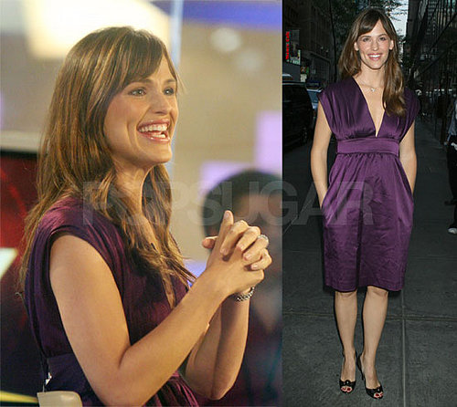 Jennifer Garner Gets Giddy in NYC