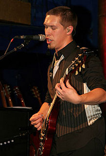 Sugar Bits - Isaac Hanson Is Recovering Well