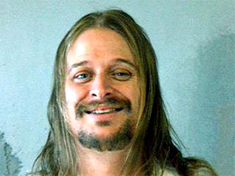 Sugar Bits - Kid Rock Arrested After Waffle House Brawl