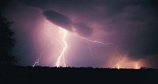 5 Things About: Lightning