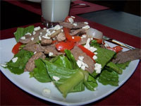 Lite'n it Up Feature: Warm Steak and Blue Cheese Salad