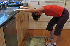 Stretch It: Kitchen Sink Stretch for the Lats