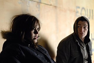 First Look: Mandy Moore, Billy Crudup in Dedication