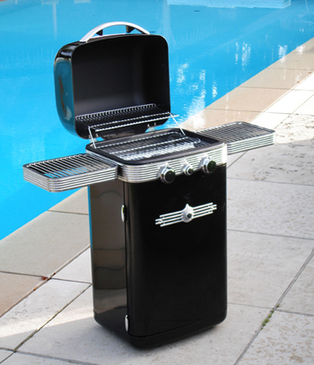 Love It or Leave It? MP3 Playing BBQ Set