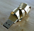 Geek Art: Swirly Metal USB