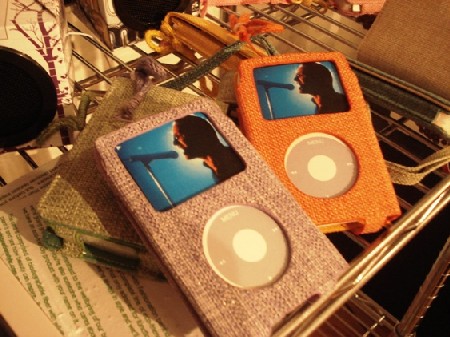 Love It Or Leave It: Hemp iPod Case?
