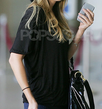 Match The Celeb With The Cell Phone Match The Celeb With The Cell Phone