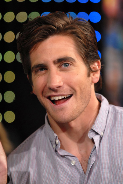 Jake Gyllenhaal Knows His Food - After All, He and Maggie are Pals with Mario
