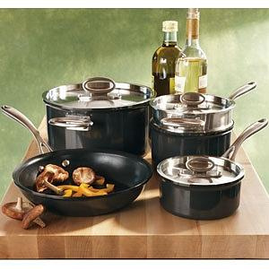Wedding Registry 101: Cookware