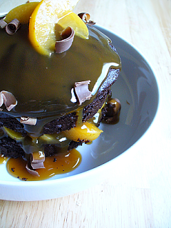 Yummy Link: Warm Chocolate Cake with Brandy Soaked Apricots