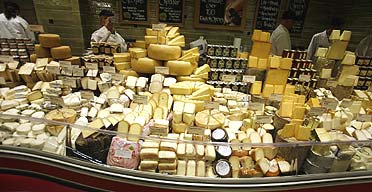 Yummy Link: Whole Foods Opens Its First UK Store