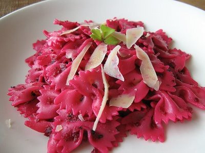 Yummy Link: Beetroot Pesto
