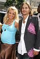 Britney and Kevin Hammer Out Terms of Divorce