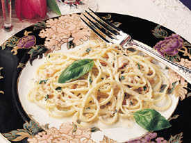 Today's Special: Herbed Clam Linguine