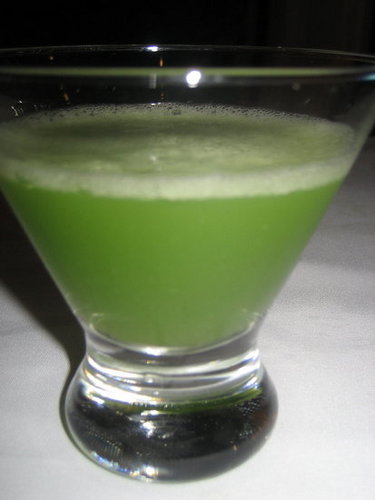 Happy Hour: Cucumber Cocktail 