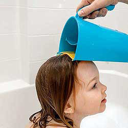 Lil Tip: Shampoo Rinse Cup