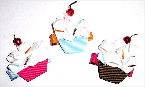 Lil Find: Cupcake Hairclips 
