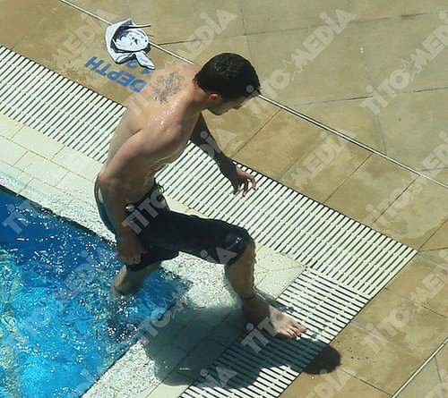 Justin's poolside photos