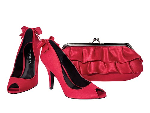 MATCHING PURSE AND SHOES?