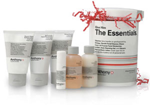 Fab Gift Guide: Engagement Presents for The Groom