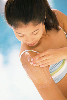 What SPF Sunscreen Do You Wear at the Beach?