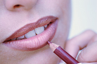 How Often Do You Use a Lip Liner?