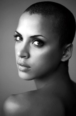 Model of the Week: Noémie Lenoir 