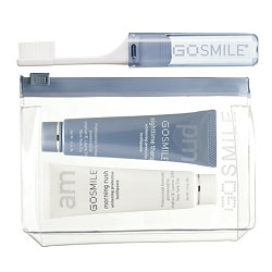 Saturday Giveaway! GoSmile Jet Set Kit