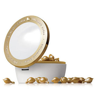 New Product Alert: Elizabeth Arden Ceramide Gold Ultra Restorative Capsules Intensive Treatment for Face and Throat (Whew!)