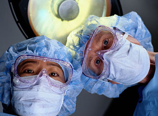 Is There a Link Between TV and Plastic Surgery?