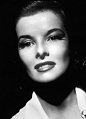 Bella Donna: Katharine Hepburn