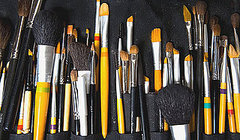 BellaSugar's Guide To Makeup Brush Hair Types 