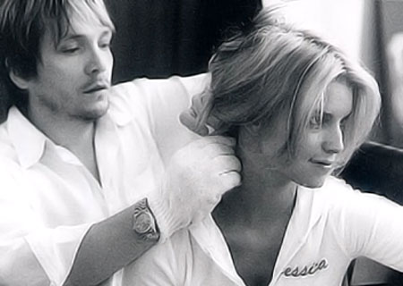 Quick Quiz: Should You Tip The Owner of A Salon? 