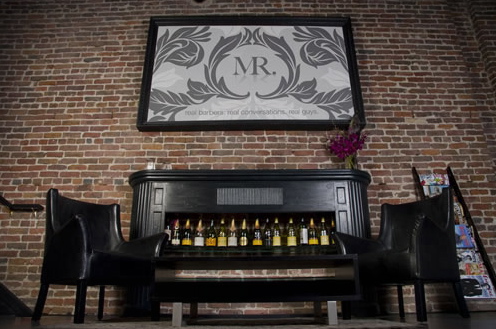 Oh Man: Guys Are Being Groomed for Barber Lounges
