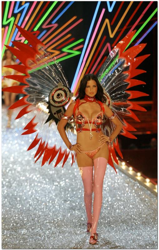 Adriana Lima - VSFS