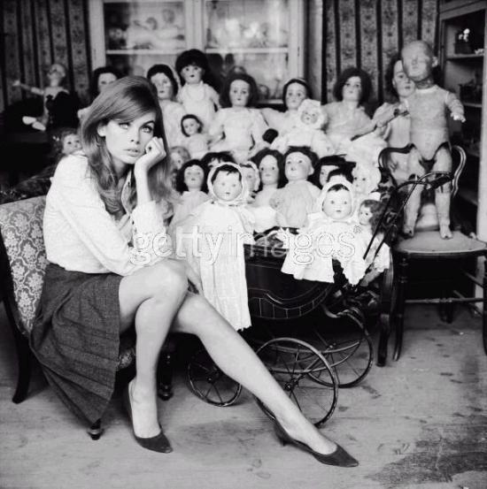 Style Icon: Jean Shrimpton