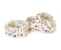 Trend Alert: Letters Trend Alert: Letters
