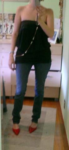 Look of the Day: Sassy Red Shoes