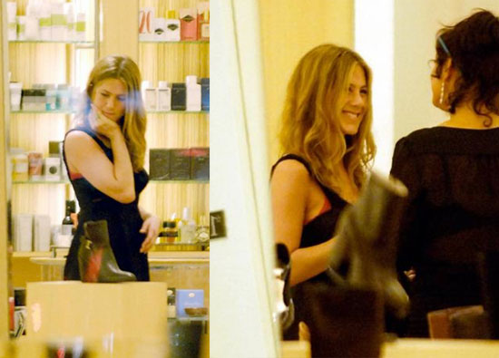 Jennifer Glows at Barneys