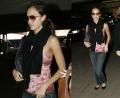 Tom Cruise Gives Jessica Alba The Eye