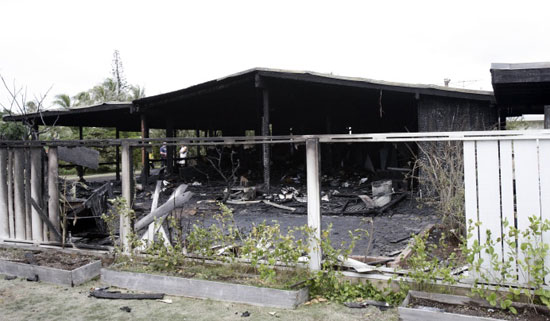 Sugar Bits - Evangeline's House Burns Down