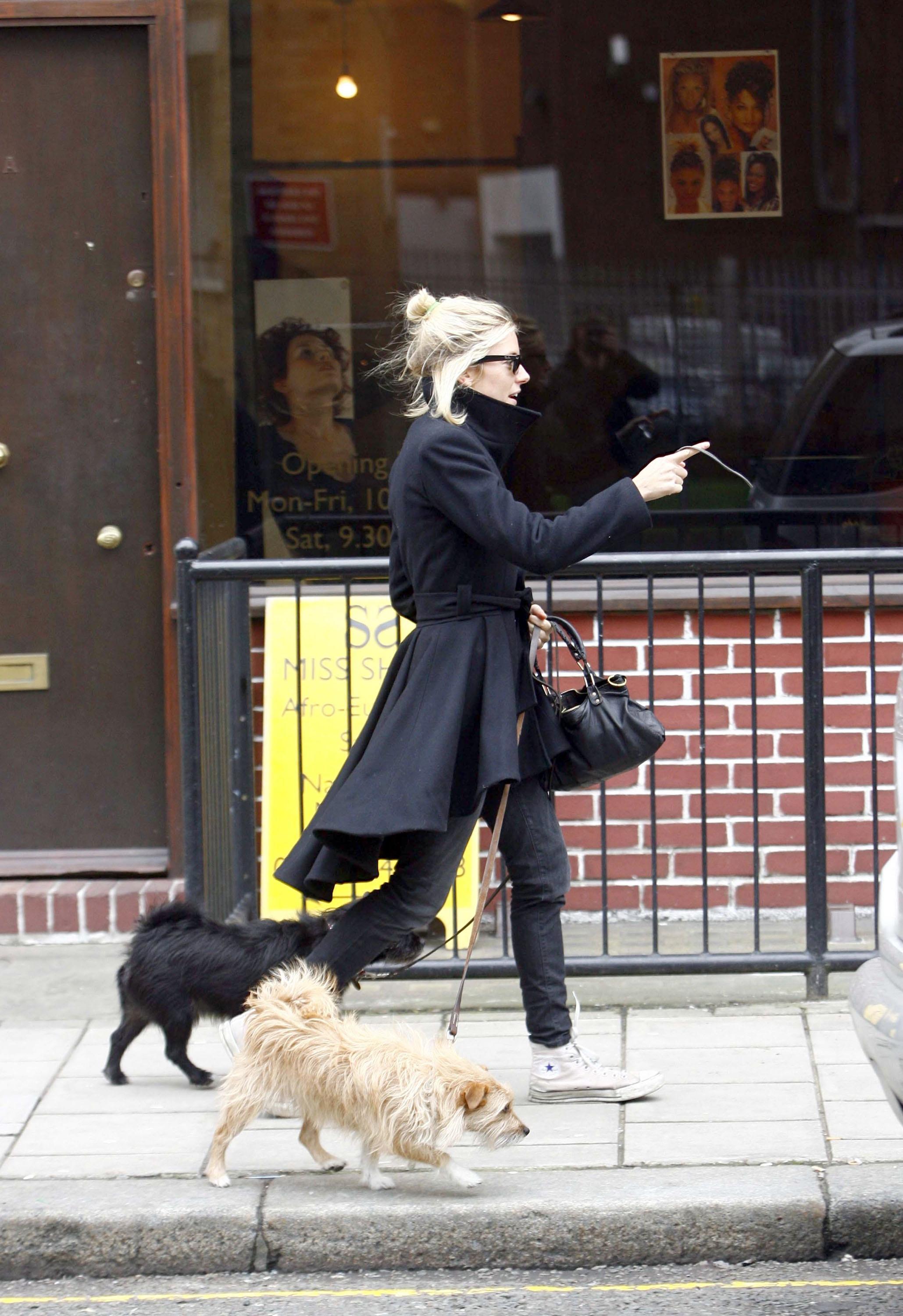 sienna_miller_02_wenn1129958 sienna_miller_02_wenn1129958