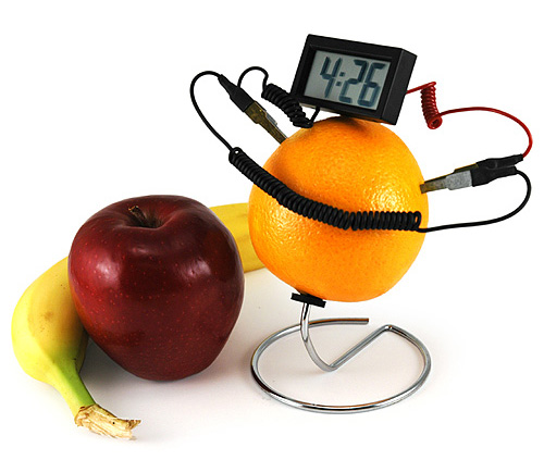 Totally Geeky or Geek Chic? Fruit Powered Clock
