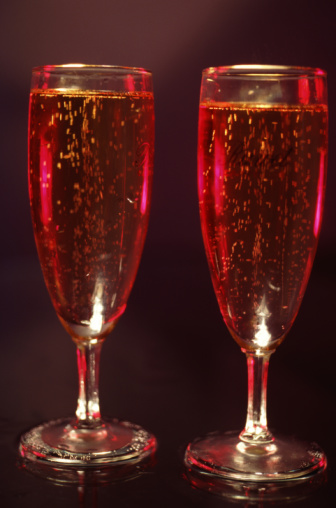 Happy Hour: Mock Champagne Happy Hour: Mock Champagne