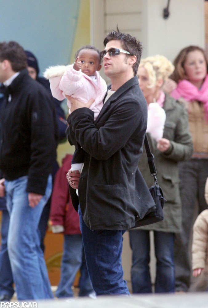 During a trip to Paris in February 2006, Brad Pitt showed daughter ...